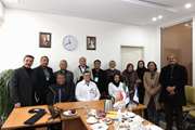 بازدید روسای دانشکده ها و مسئولان بهداشتی درمانی کشور اندونزی از بیمارستان شریعتی 