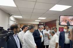 وزیر بهداشت در نخستین روز مهر از اورژانس بیمارستان شریعتی بازدید کرد 
