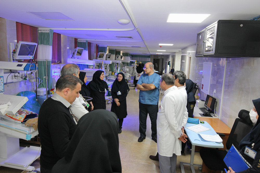 بازدید مدیریتی ایمنی بیمار در بخش nicu  و نوزادان بیمارستان دکتر شریعتی